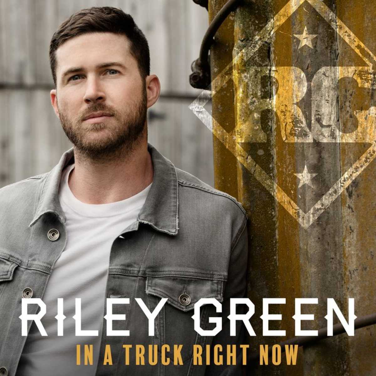 Riley Green - In A Truck Right Now